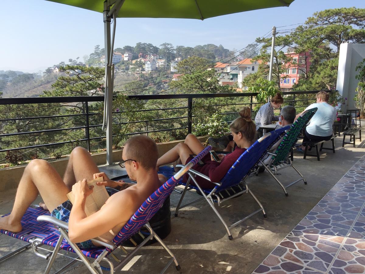 Icolor Dalat Hostel ภายนอก รูปภาพ